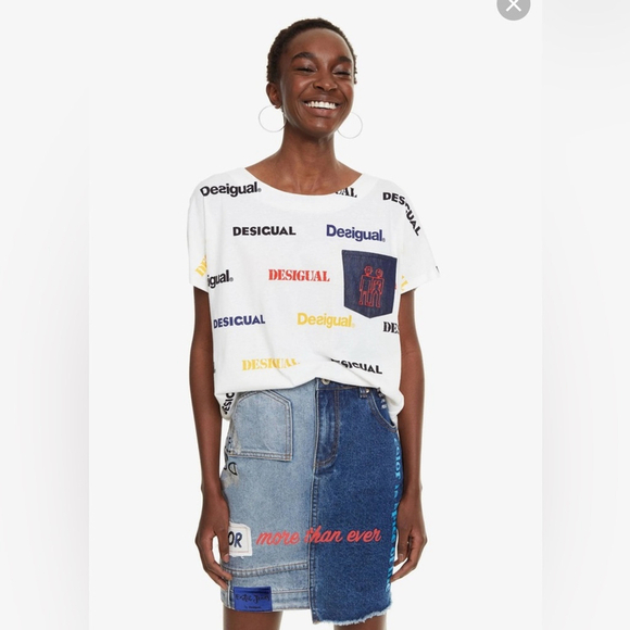 Desigual Kendall 1980's Multiple Logo Pattern Top Desigual Style 19SWTKCH M - Picture 2 of 6